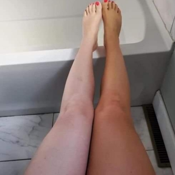 Fall 🎃SUNRIGHT INSTAGLOW🔥🌞🌞🌞 KEEP your Tan year round - Picture 3 of 4